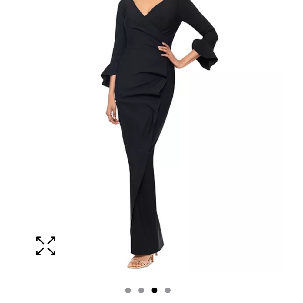 Betsy & Adam Black Long Sleeve Bell Sleeve Cocktail Dress